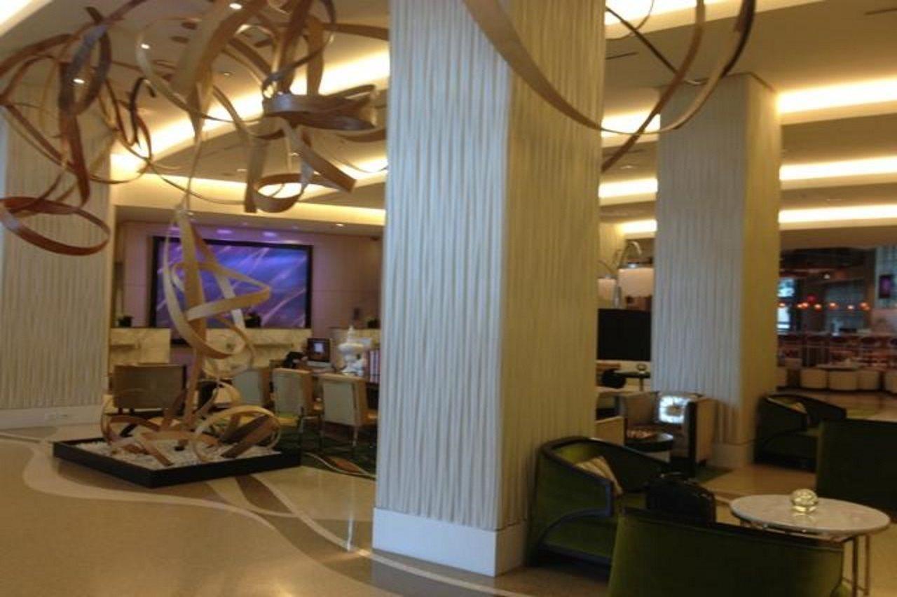 เรเนซองส์ อาร์ลิงตัน แคปิตอล วิว โฮเทล Hotel ภายนอก รูปภาพ