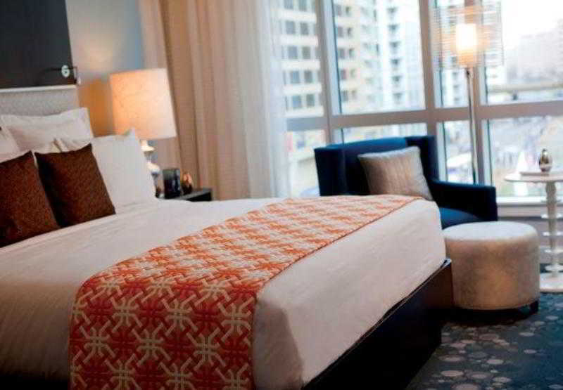 เรเนซองส์ อาร์ลิงตัน แคปิตอล วิว โฮเทล Hotel ห้อง รูปภาพ